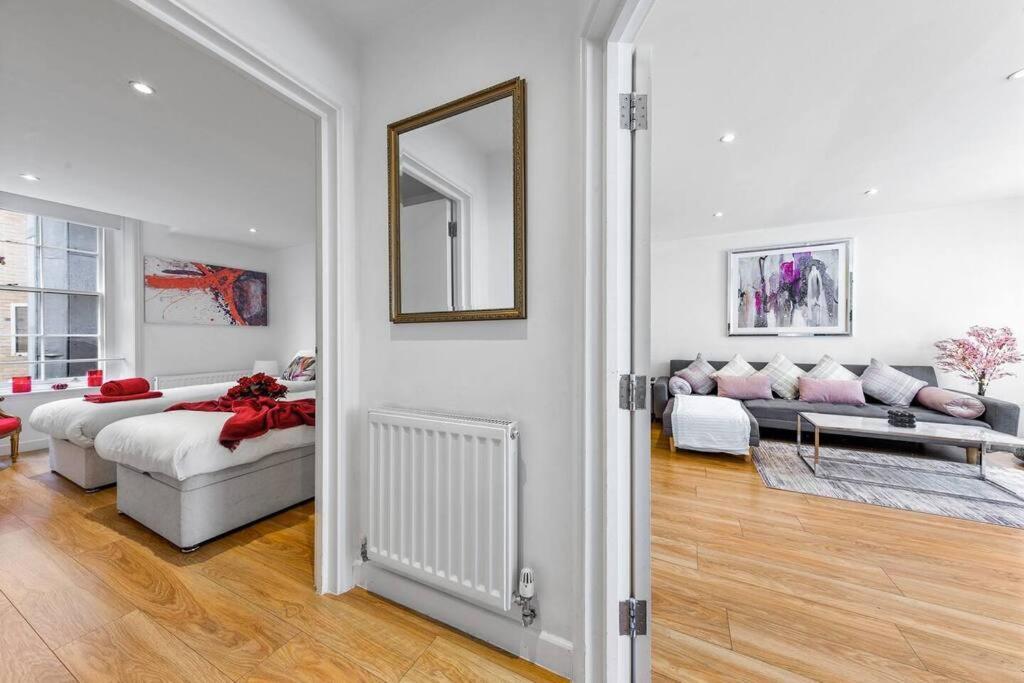 3 Bedroom Apartment In Haymarket Central London Sleep 10 Hy2 Londres Exterior foto