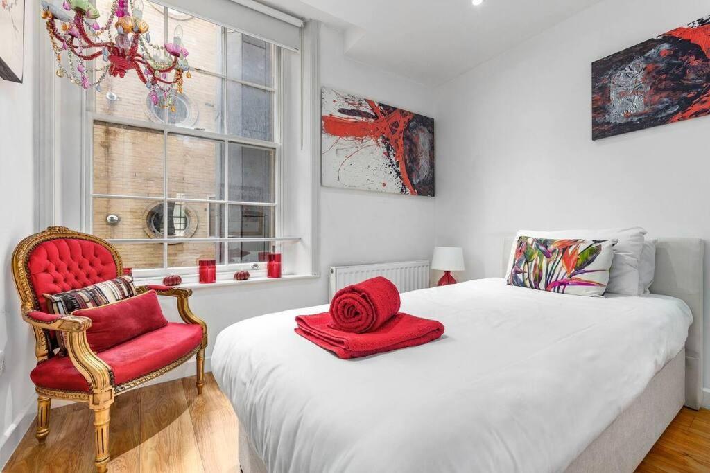 3 Bedroom Apartment In Haymarket Central London Sleep 10 Hy2 Londres Exterior foto